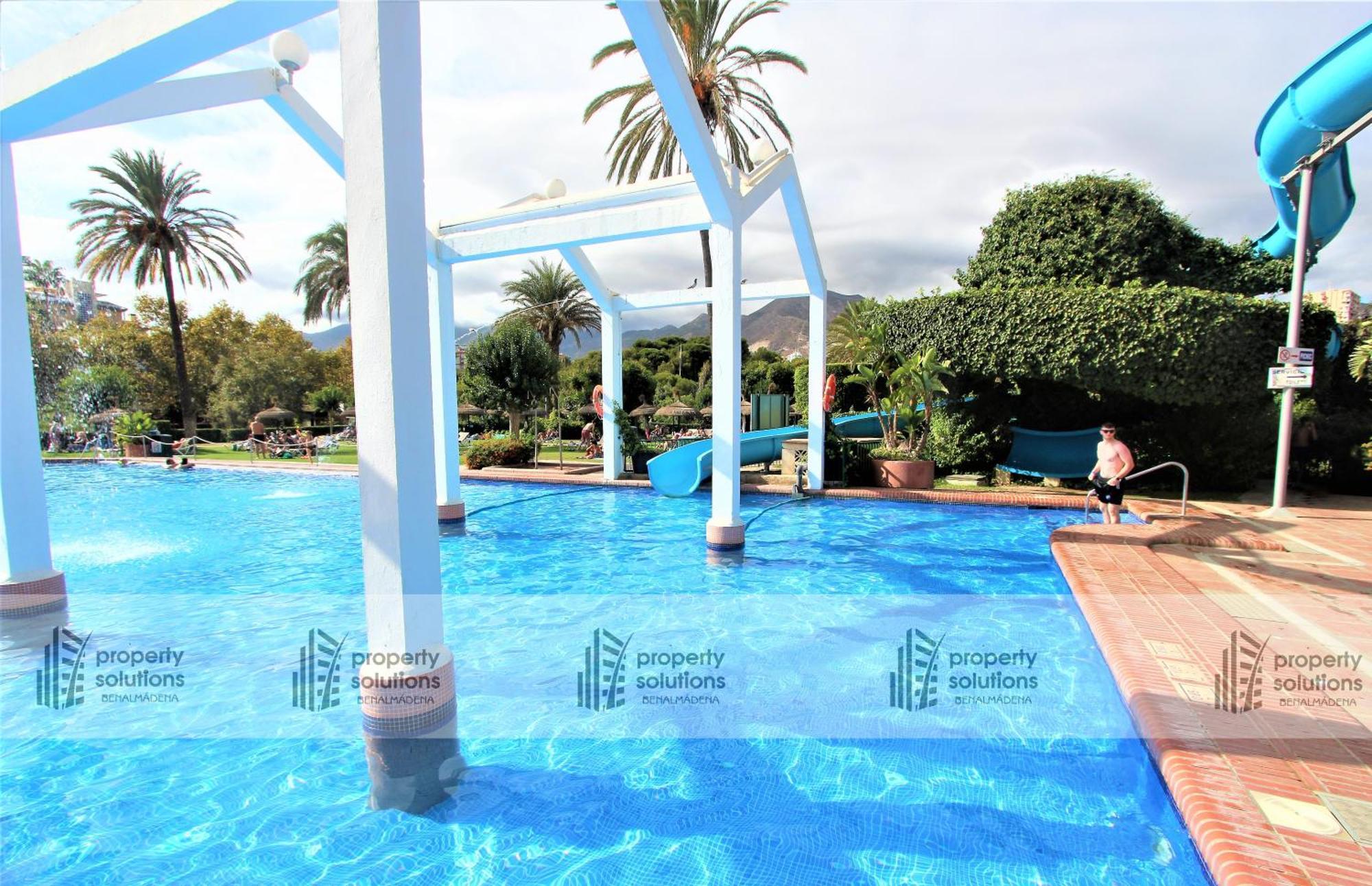 Benalbeach 1010 - Vista Al Mar - Piscina Todo El Ano - Primera Linea De Playa เบนัลมาเดนา ภายนอก รูปภาพ