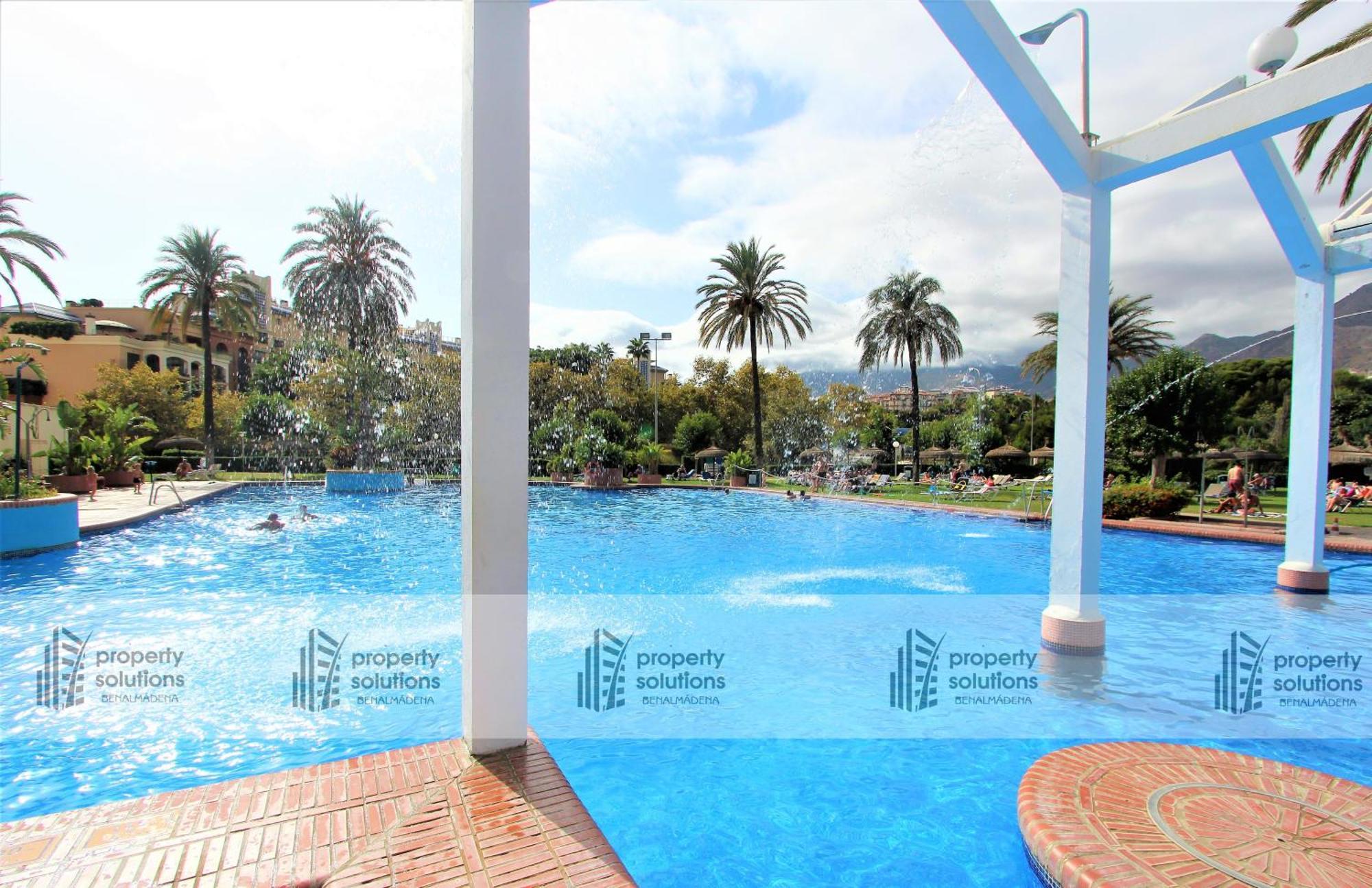 Benalbeach 1010 - Vista Al Mar - Piscina Todo El Ano - Primera Linea De Playa เบนัลมาเดนา ภายนอก รูปภาพ