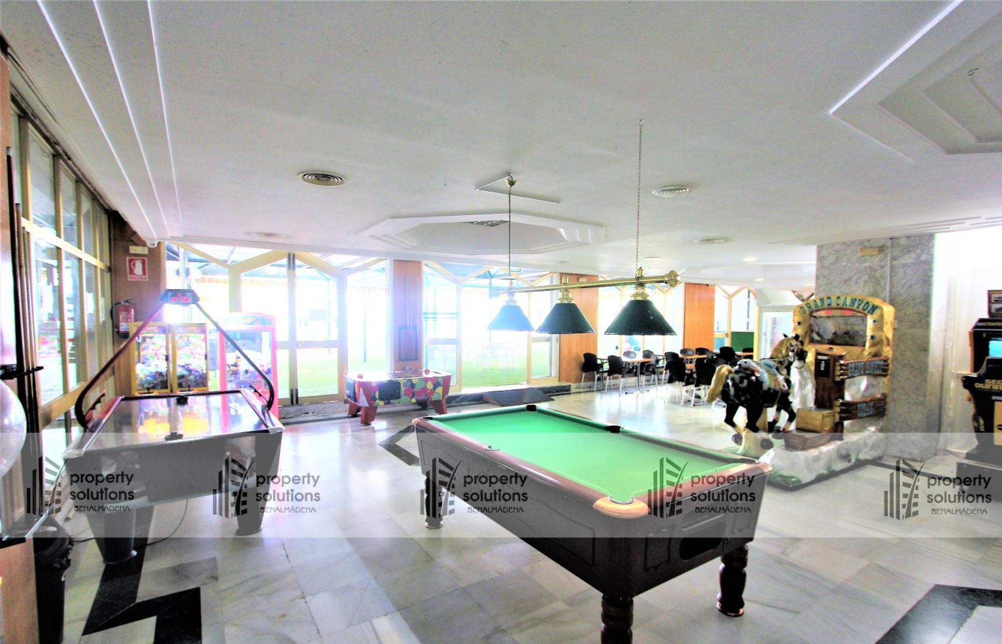 Benalbeach 1010 - Vista Al Mar - Piscina Todo El Ano - Primera Linea De Playa เบนัลมาเดนา ภายนอก รูปภาพ